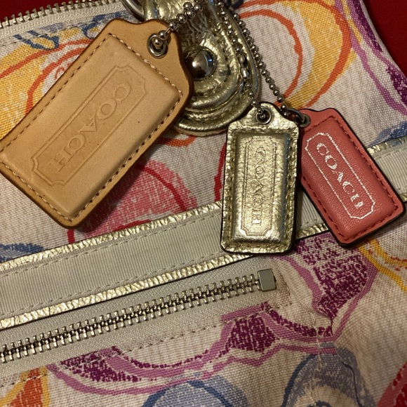 Authentic Coach purse - Picture 2 of 3